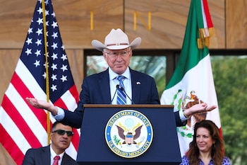 Salazar resaltó la relación única