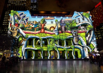 Vivid comienza con una ceremonia