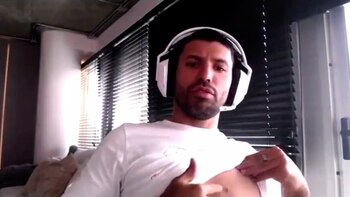 En Twitch, Sergio Agüero ,