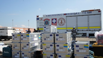 Colombia instala hospital de campaña en Venezuela para reforzar la atención tras el doble terremoto
