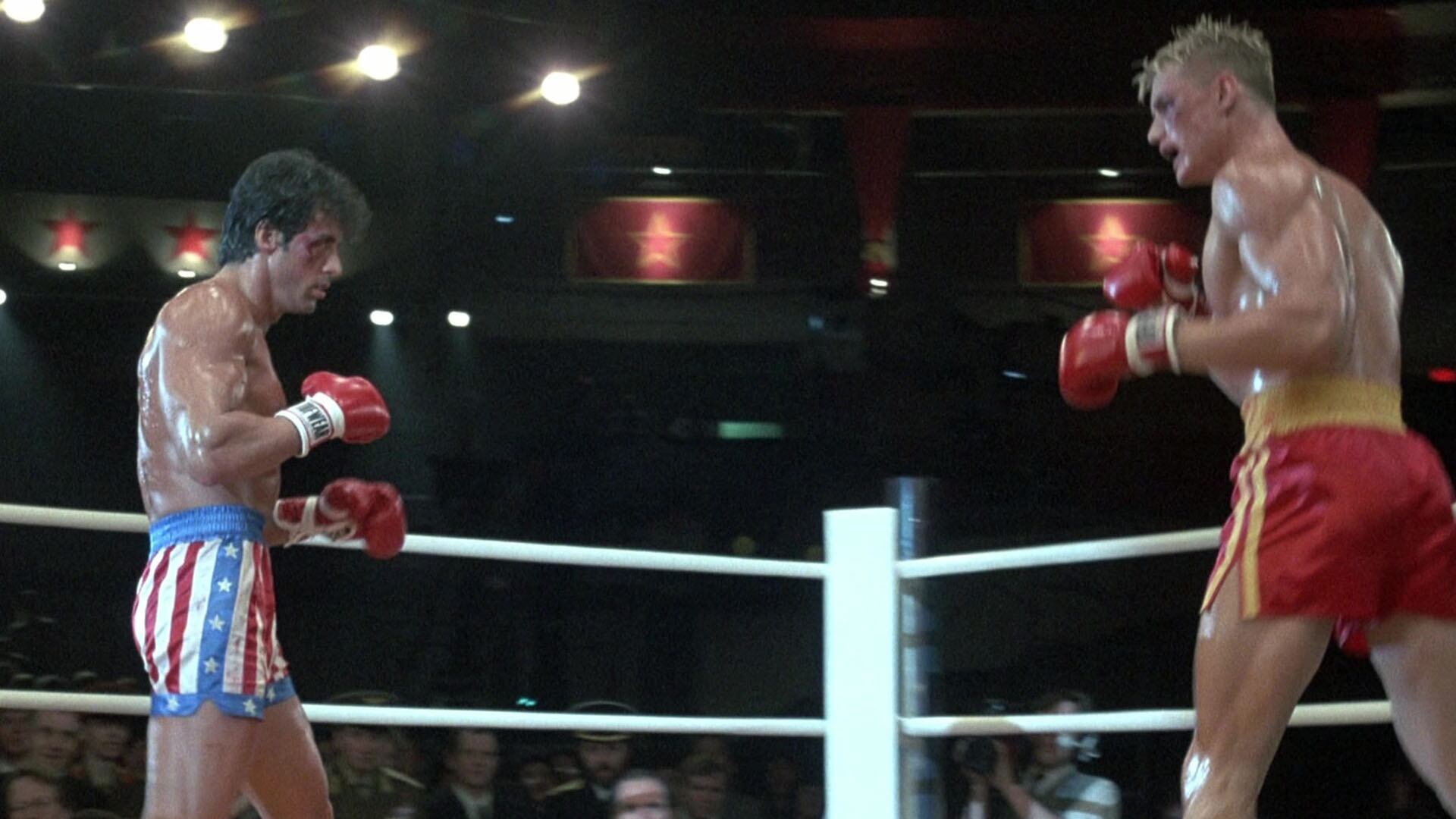 Sylvester Stallone terminó en cuidados intensivos tras un golpe real durante la filmación de la pelea final (Captura de video)