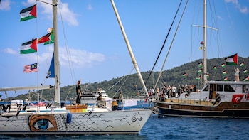 Adalah confirma la llegada a Ashdod de un primer grupo de activistas de la flotilla abordada por Israel