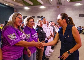 Elementos de la Policía Municipal y programas comunitarios en La Paz forman parte de la estrategia de seguridad que combina el refuerzo operativo con acciones de prevención social dirigidas a niñas, niños y jóvenes
