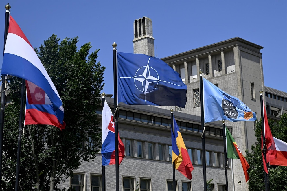 C2C7RNWNVVBDLDFLMUZKPH5PEA