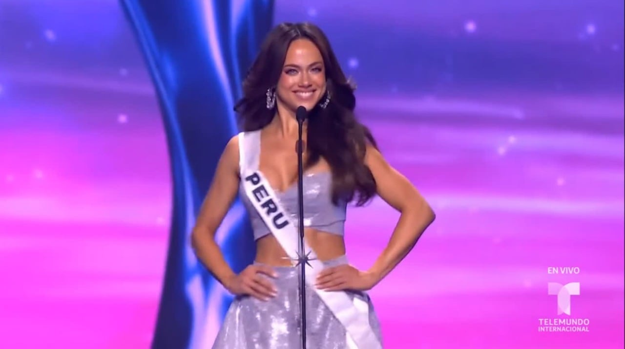 Karla Bacigalupo hizo su presentación en el Miss Universo 2025.