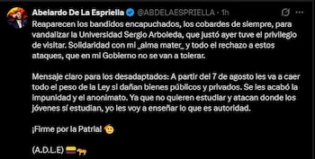 De la Espriella rechazó los ataques a la Universidad Sergio Arboleda y advirtió que, de llegar al poder, impondrá sanciones severas contra el vandalismo - crédito Abelardo de la Espriella/X
