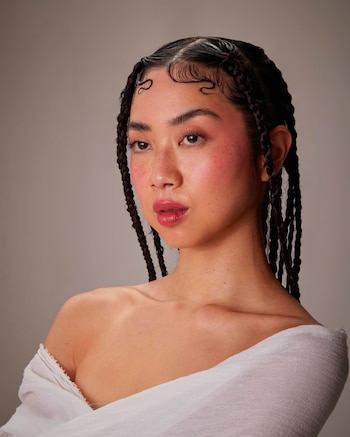 Esteban Lamothe será acompanhado por Débora Nishimoto