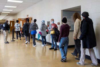 EEUU insiste a la población