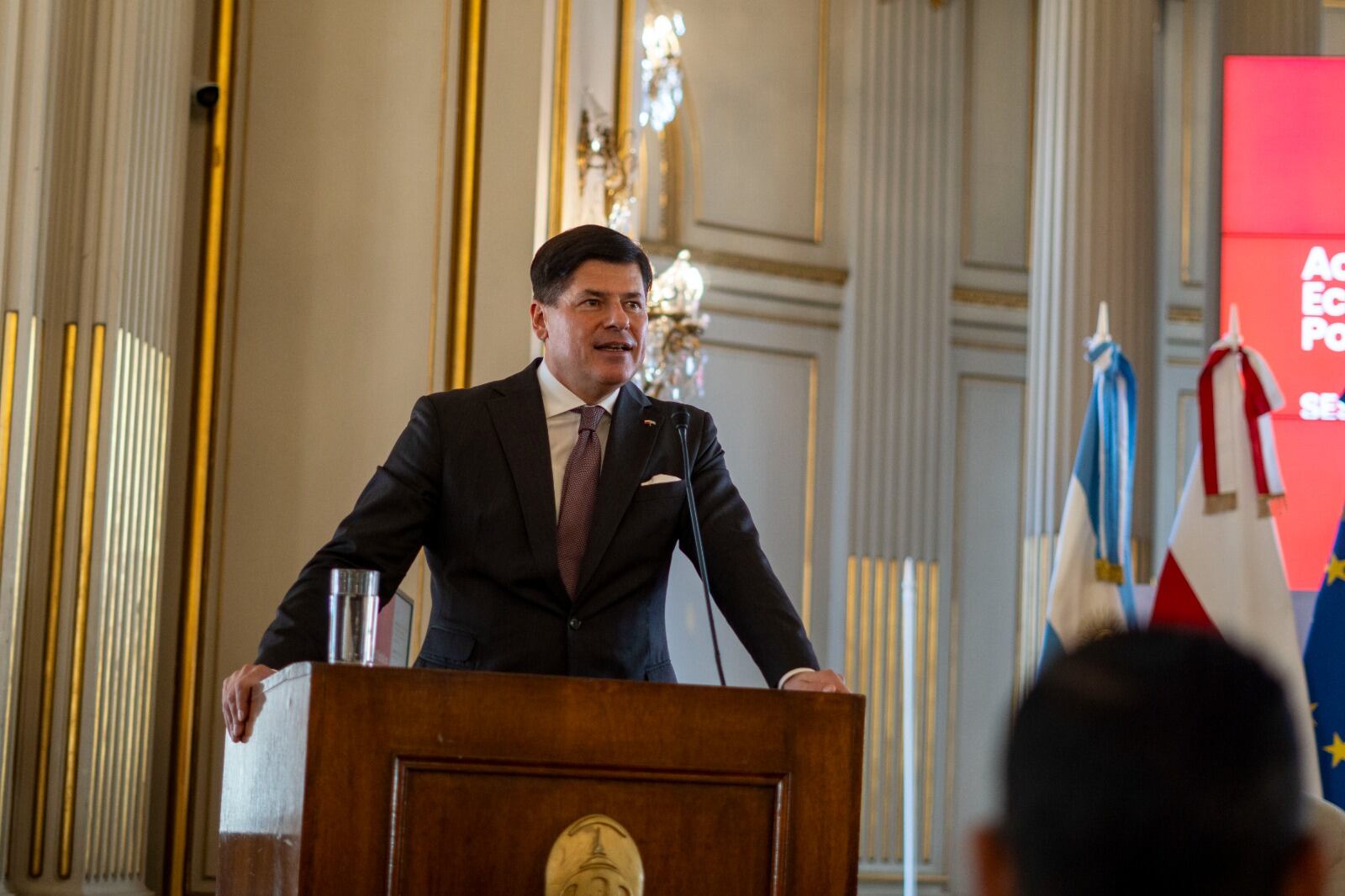 Pawel Pudlowski, vicepresidente de la Agencia Polaca de Inversiones y Comercio, encabezó la misión polaca en la Ciudad de Buenos Aires