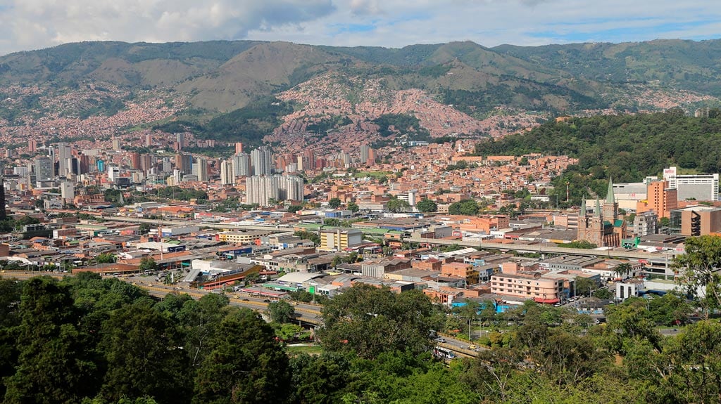 Medellín se ha consolidado como una ciudad con una tendencia sostenida a la reducción de delitos, reflejada en la disminución de homicidios, hurtos y otros indicadores de criminalidad - crédito Alcaldía de Medellín