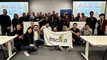 Más de 80 especialistas se capacitan en GenAI en bootcamps de AWS en Colombia y Argentina. - Cortesía Escala 24x7