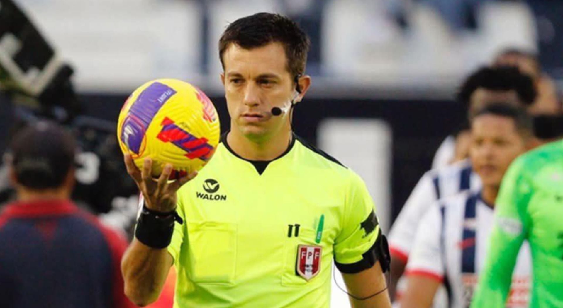 La Comisión Nacional de Árbitros designó a Sebastián Lozano como árbitro principal del esperado encuentro entre Alianza Lima y Cusco Fútbol Club, reforzando el compromiso con la transparencia y el buen desarrollo del juego (CONAR)