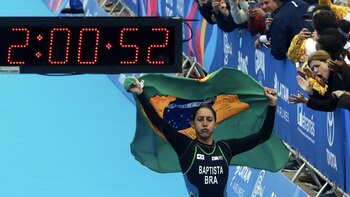 La triatleta brasileña Luísa Baptista
