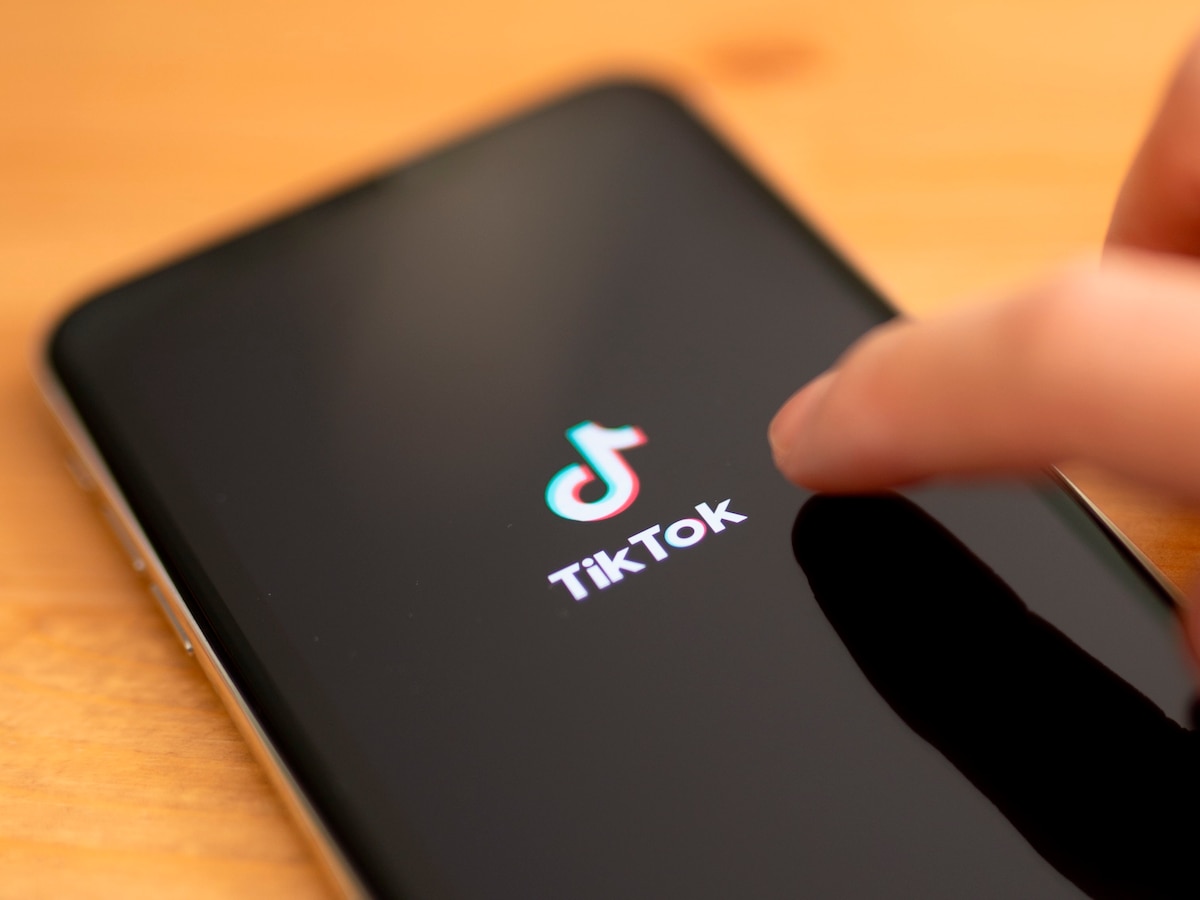 TikTok: aprende a deslizar los videos sin tocar el celular - Infobae