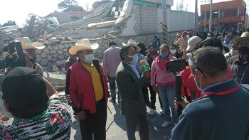 Los habitantes se enfrentaron con