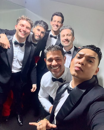 Además de su carrera en