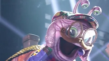 Caracol se convierte en el cuarto desenmascarado de ‘Mask Singer 5’: ganador de un Goya