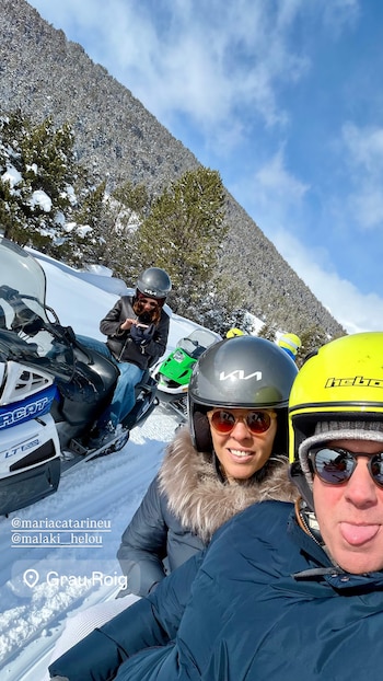 Jamie Campell Walter y María