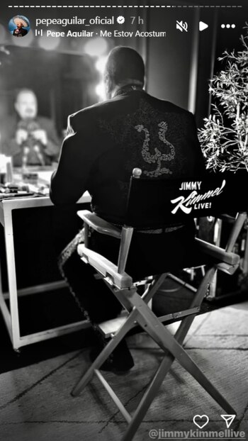 Pepe Aguilar estuvo acompañado por