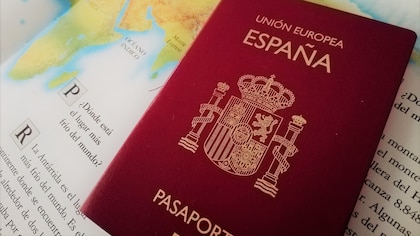 Estas son las personas que pueden conseguir más fácil la nacionalidad española: españoles de origen y otros casos