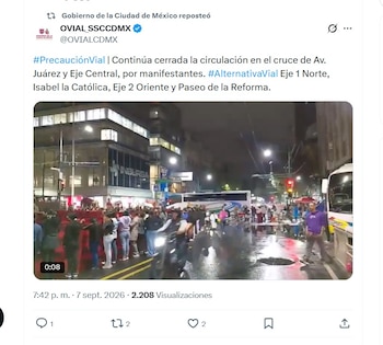 (X/ @OVIALCDMX)