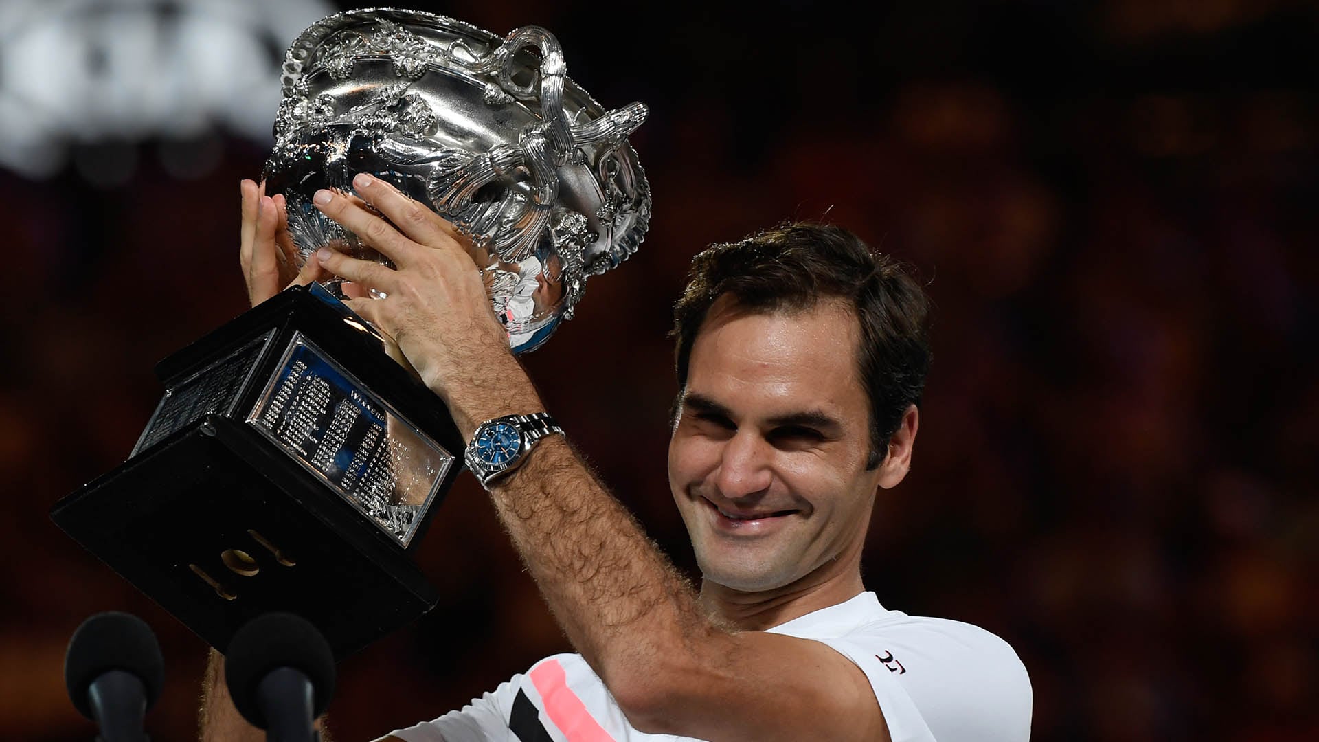 Roger Federer volverá al Australian Open (AFP PHOTO / SAEED KHAN)
