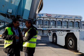 Personal de tierra en la