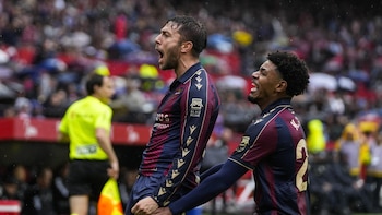 (Crónica) Levante y Girona desatan