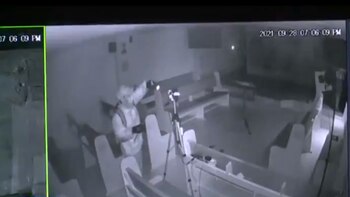 Ladrones rompieron un muro de