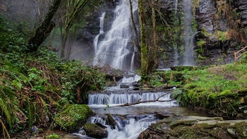 Las 5 cascadas de Galicia que no te puedes perder este otoño: del ‘Niágara’ gallego a las maravillas que inspiraron leyendas celtas