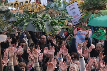 Manifestación contra el proyecto de