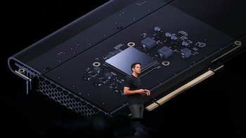 Apple recibe a su nuevo director ejecutivo