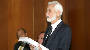 Con la muerte de José