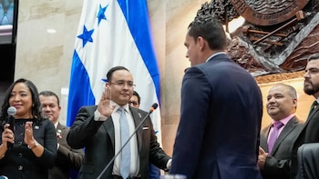 Congreso Nacional juramenta a autoridades interinas del Consejo Nacional Electoral en Honduras