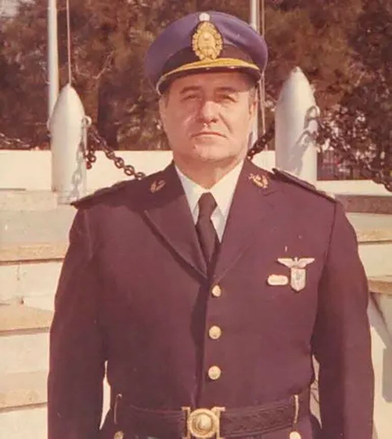 Alberto Villar estaba alejado de la fuerza cuando fue convocado por el presidente Juan D. Perón para combatir la guerrilla