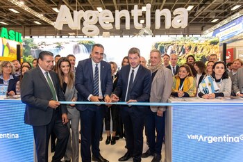 Inauguración oficial stand argentino en
