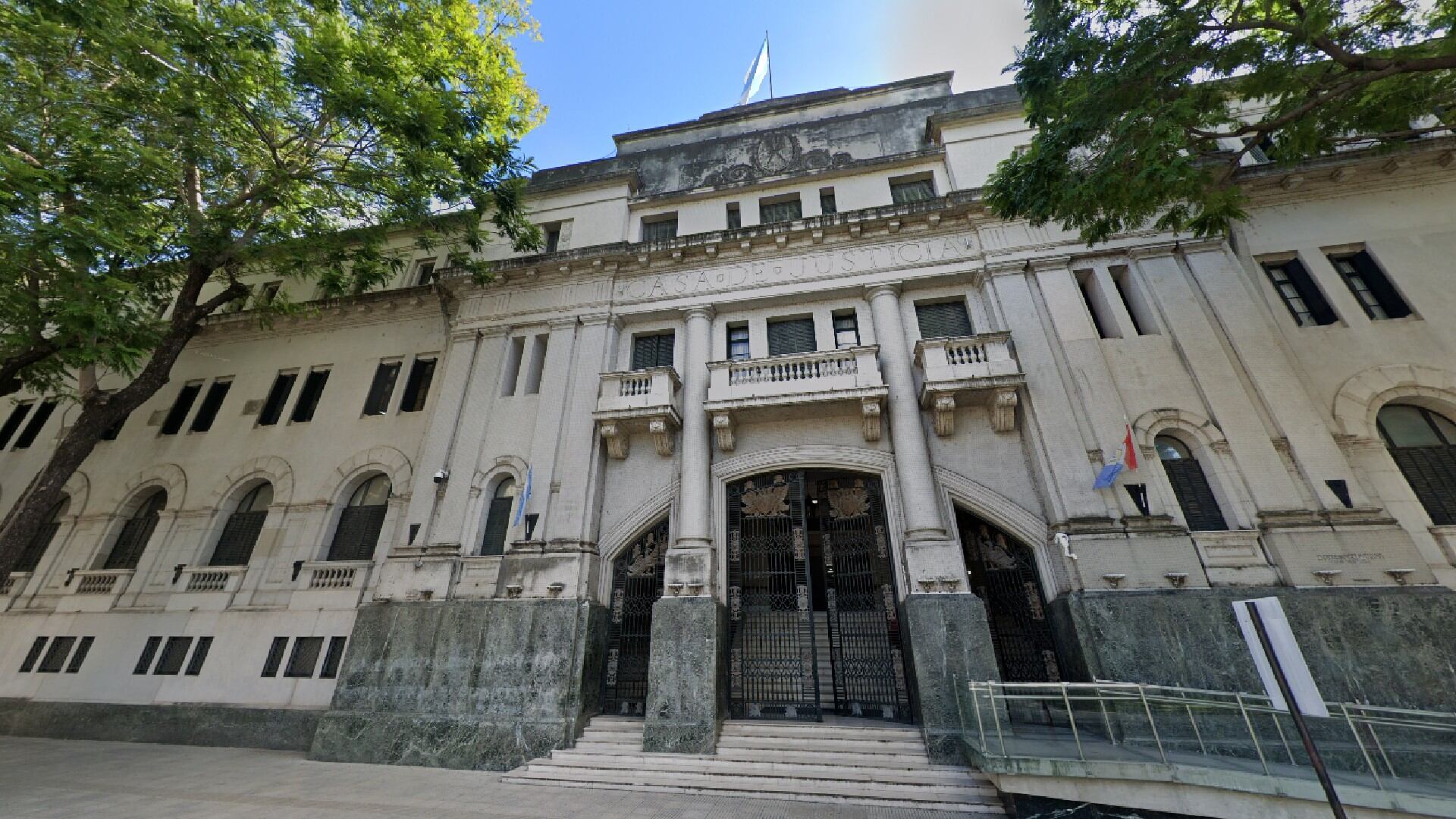 El acusado de haberle disparado a la joven estaría ligado a la banda de Pablo Nicolás Camino