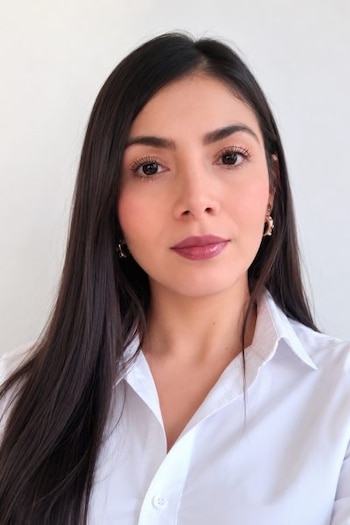 Carolina Bazurto es egresada de la carrera de Ingeniería Industrial de la Universidad de Ibagué - crédito Defensores de la Patria/Sitio web