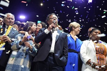 La propuesta de reelección generó discordia en el Pacto Histórico y fue tachada de inviable por algunos miembros - crédito Colprensa