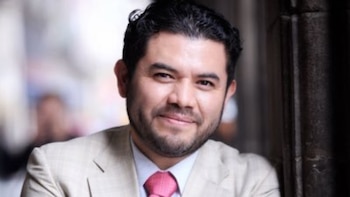 (X @CarlosAugustoMX)