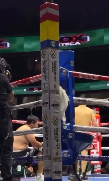 El rival del Jr. causó molestia por el mal estado físico con el que se presentó a la gala en San Luis Potosí. (Captura de Video IG JC Chávez Jr.)