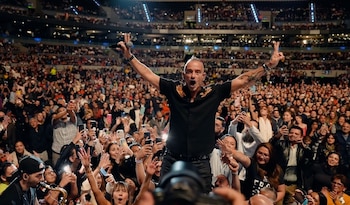 El icónico cantante italiano se