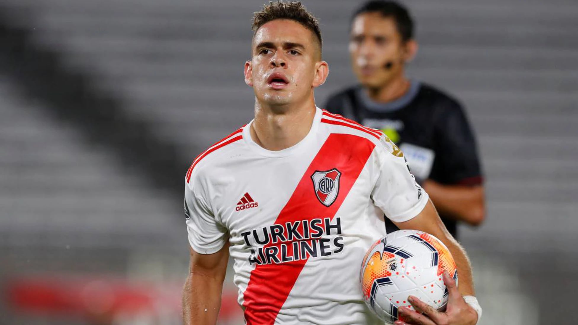 Rafael Santos Borré volverá a River (Reuters)