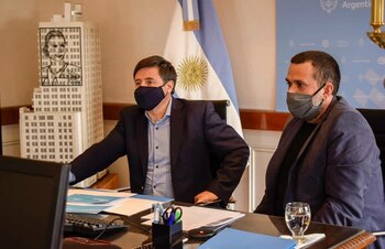 El dirigente social con el