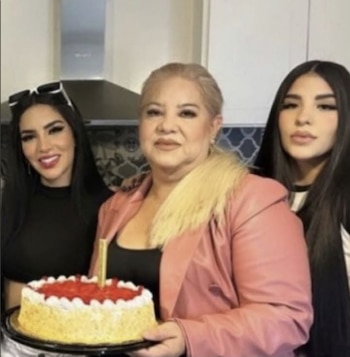 Steff Loaiza y Kimberly Loaiza