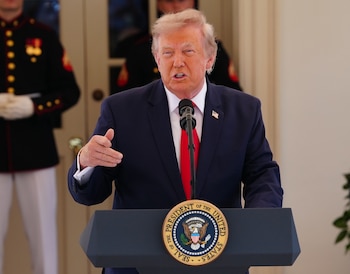 Donald Trump dio por roto el acuerdo de junio con Irán al acusarlo de continuar los ataques contra buques mercantes en las inmediaciones de Ormuz. (EFE/ARCHIVO)