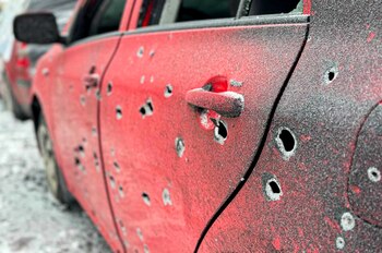 Al menos 30 coches habían