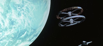 El documental Room 237 (2012) recopiló diversas teorías sobre mensajes ocultos en la obra de Kubrick (Captura de video)