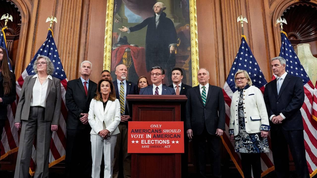 La Casa Blanca impulsó el proyecto SAVE America Act para exigir pruebas de ciudadanía e identificación con foto al momento de votar. (Reuters)
