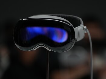 FILE Ñ AppleÕs Vision Pro